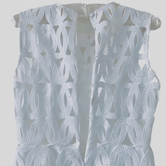 MILLY SIENNA EMBROIDERED SCALLOP LACE SLEEVELESS  DRESS IN WHITE SIZE 2 - Picture 4 of 16